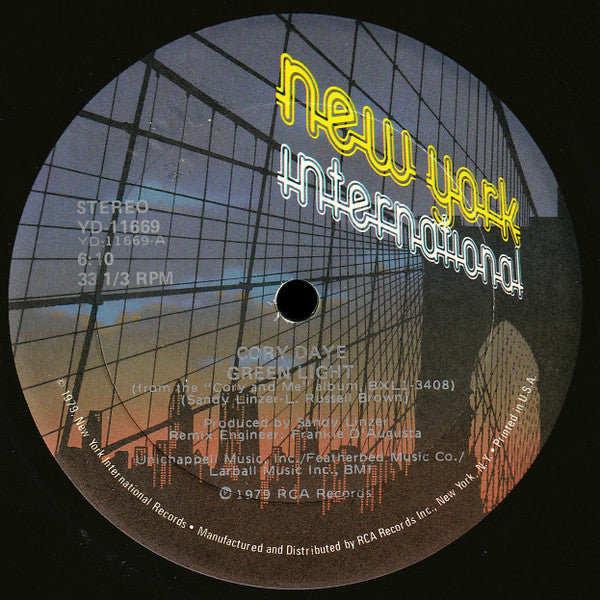 Daye, Cory-Green Light (single)(used)