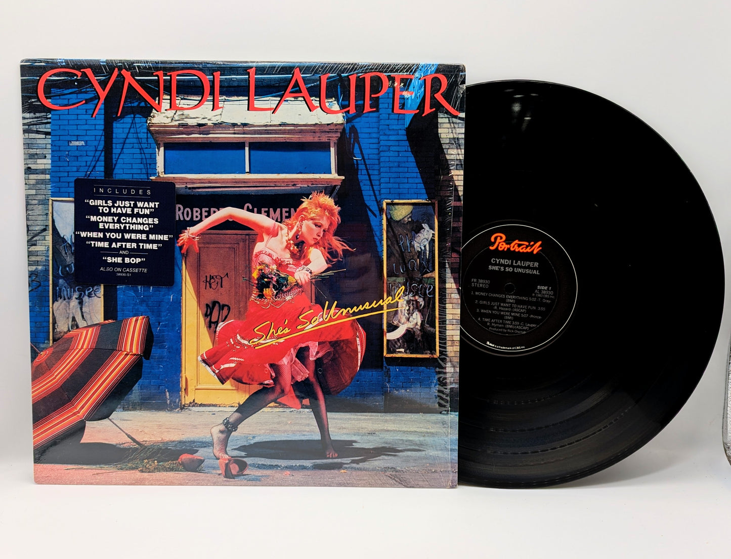 Lauper,Cyndi-She's So Unusual (used)5