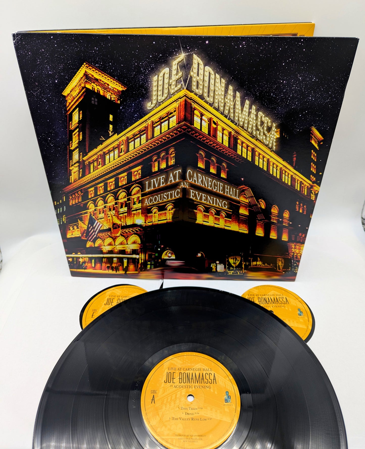 Bonamassa, Joe-Live At Carnegie Hall-An Acoustic Evening (3 LP)(180 Gram)(used)